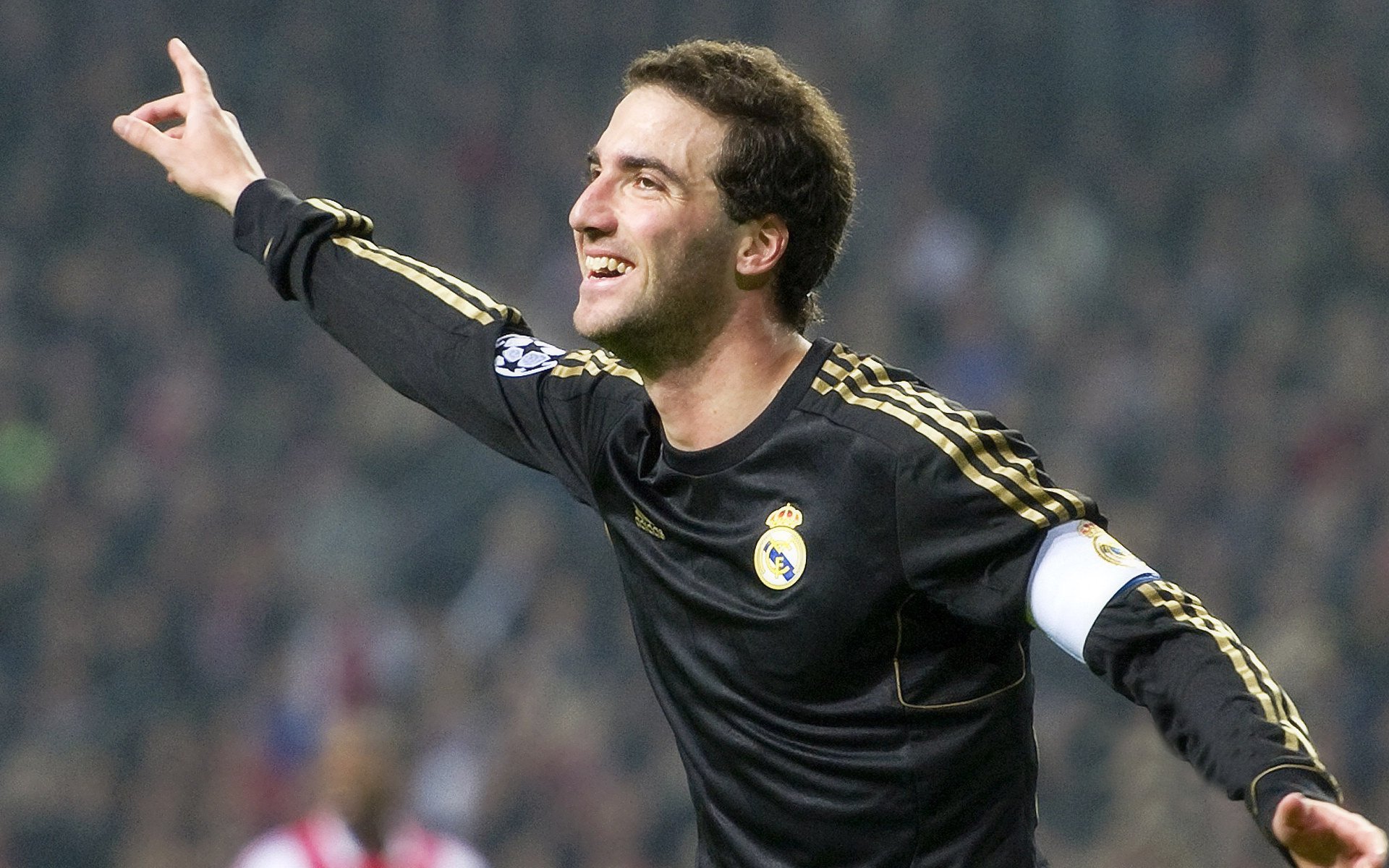 自由式滑雪技术难度不断提升,自由式滑雪基本技术